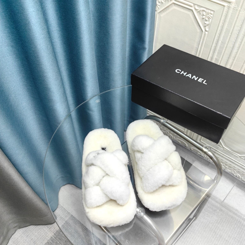 Ch*el slippers